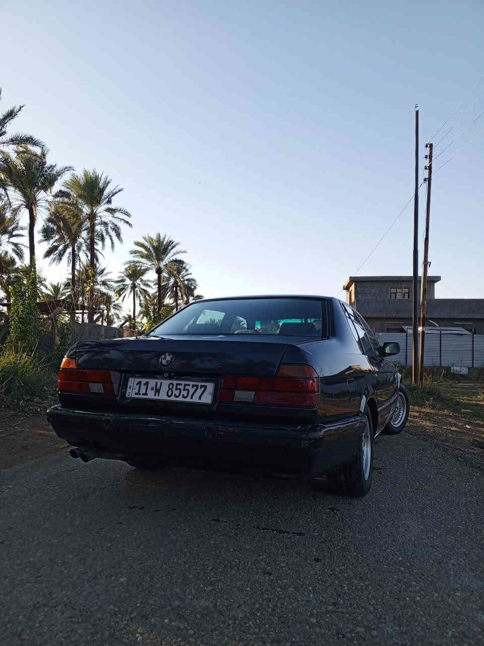 السلام عليكم BMW محرك V8   730
تحويل ثاني يوم رقم بغداد دولي 
سياره نضيفه 
موديل 94
سنويه 2030
تخم تاير
حساس دعاميه خلفي وأمامي
تبريد ثلج 
فتحه سلايت 
دبل جكمجه
كير أوتو 
محرك جديد
سياره كفاله من ضربه مصبوغه جماليه فقط 
غرفه سوده 
كشنات كهربائي 
السعر  68
مكاني بغداد حي الجهاد قرب جامع محمد رسول الله. 
متواجد فيس وتصال
‏‪***********‬‏
***********
