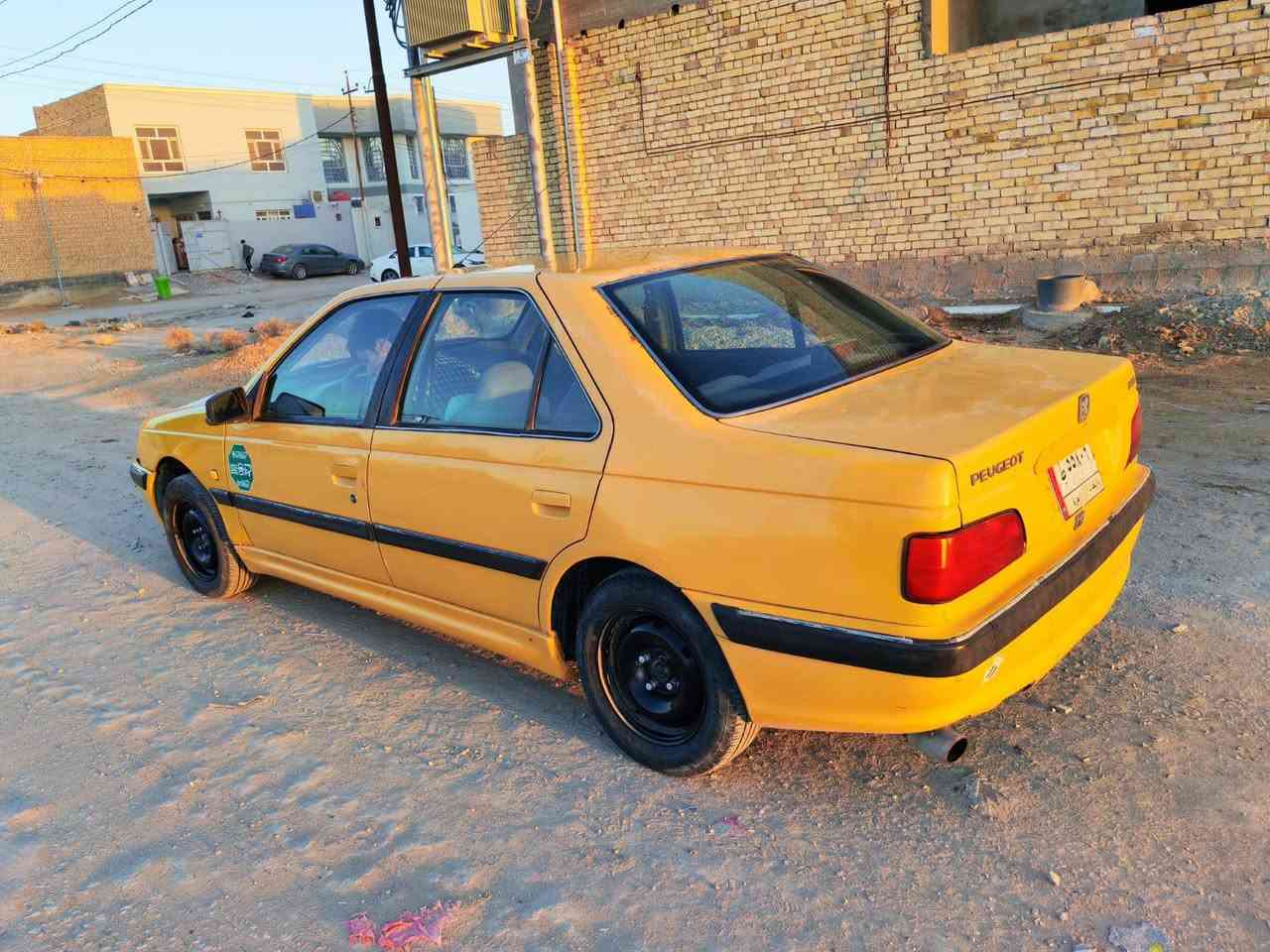 بيجو بارص ١١ كير مكينه كهربائياات كلها مكفوله تبريد شغال مداور ثاني يوم مصفر هيئه وغرامات بيها خط وبحث مالكها جيراني حداديه جديده السعر 29 وبيها مجال ***********
