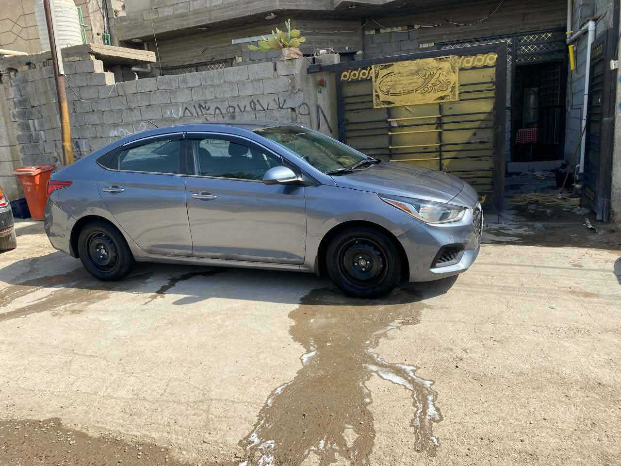 سلام عليكم للبيع اكسنت موديل 20 حادثه من امريكه جاملغ وباب صفحه الصدر بدون دواخل مكينه ما مفتوحه كير AT المرغوب تبريد تخم تاير حداديه خير من الله كهربائيات كله شغاله المكان بغداد حي الجهاد شارع الشارقه السعر ١٠٠ وبيه مجال للطيبين ***********
