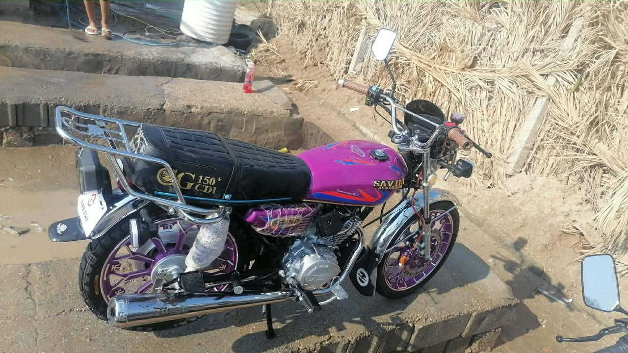 دراجه للبيع سافان موديل 2025 خمسه كير محرك نضيف سعر 950 بيها مجال للشراي فقط*********** /***********
