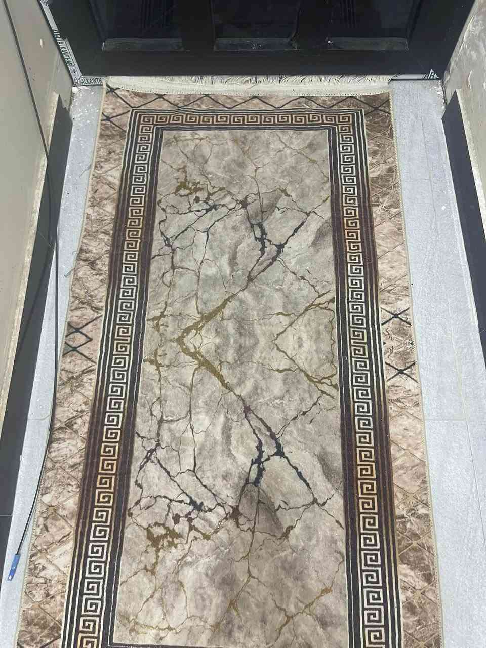 اغراض للبيع كلمن وسعره***********
