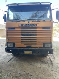 للبيع سكانيا جاهزه بدون فقص تحتاج فقط زوج تاير محرك ٣ كورات سوبر كير ٥...