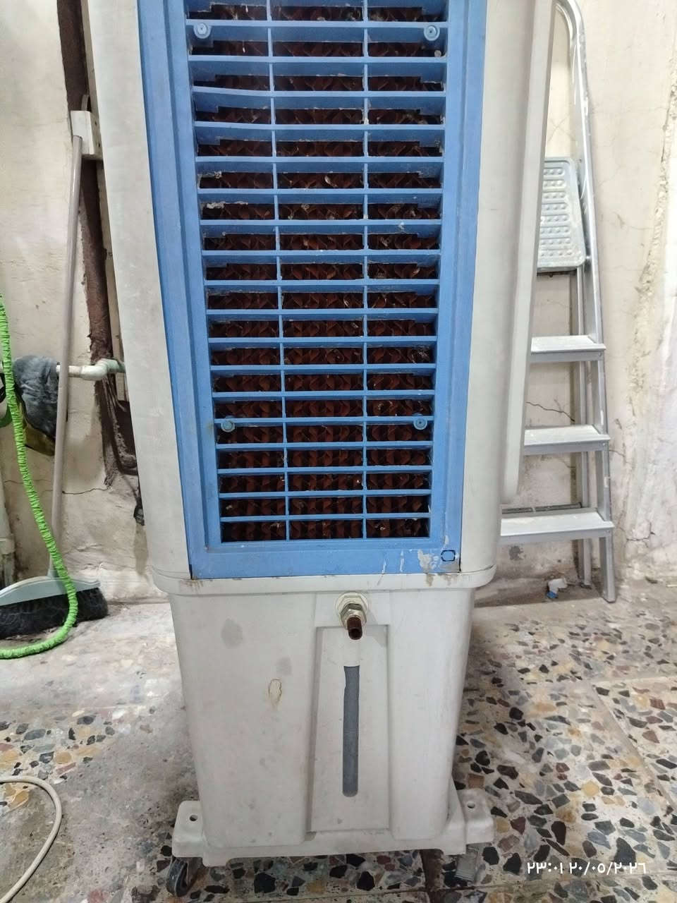 مبرده برفاب نظافة وسط
ماطور بولبرن فافون غير مفتوح على الشغل
مبرده داخليه ماطور اصلي ذات موزع هواء ثلاث سرع
اثنينهم ٩٠ مكاني الزعفرانيه


**إذا كنت صاحب هذا الإعلان وتريد حذفه لأي سبب، رجاءا أرسل رسالة إلى الدعم الفني**