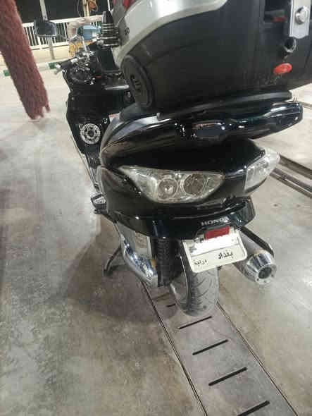 السلام عليكم دراجه فورزه 09 موديل 2007 مرقمه بأسمي رقم بغداد فول تزويد الشراي يتصل ***********
