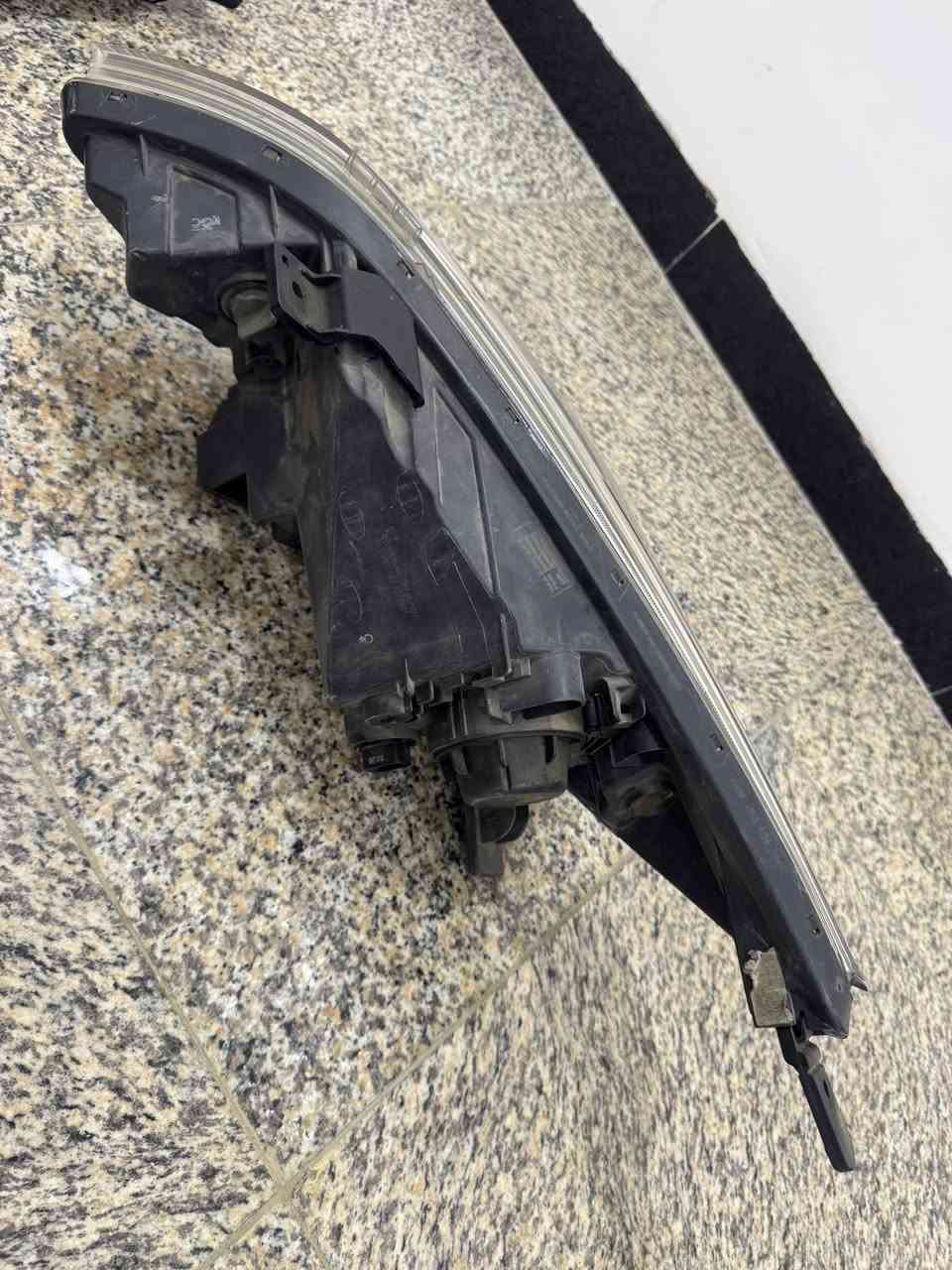 لايت كيا ريو بلادي تفصيخ نضيفات السعر 150 وبيه مجال  رقم مبايل ***********
