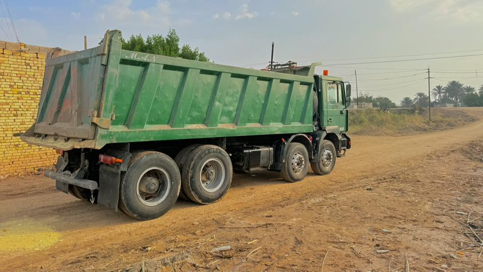 الموديل 2002 

محرك 410 جديد 

كير 221 حصيره

مجموعه ام الاسد بلاد برغي مامفتوح بيه

تبريد بلادي

تخم تاير جديد شاصي عالي مكفول كفاله عامه

السياره بيه رتايدر قفل سرعه بريك خلفي بنز امامي دسك

رقم سليمانية انكليزي للـ 2030 بأسمي مداور ثاني يوم

للاستفسار : ‭٠٧٧٢ ٥٤١ ١٥٤٤‬ // ***********
