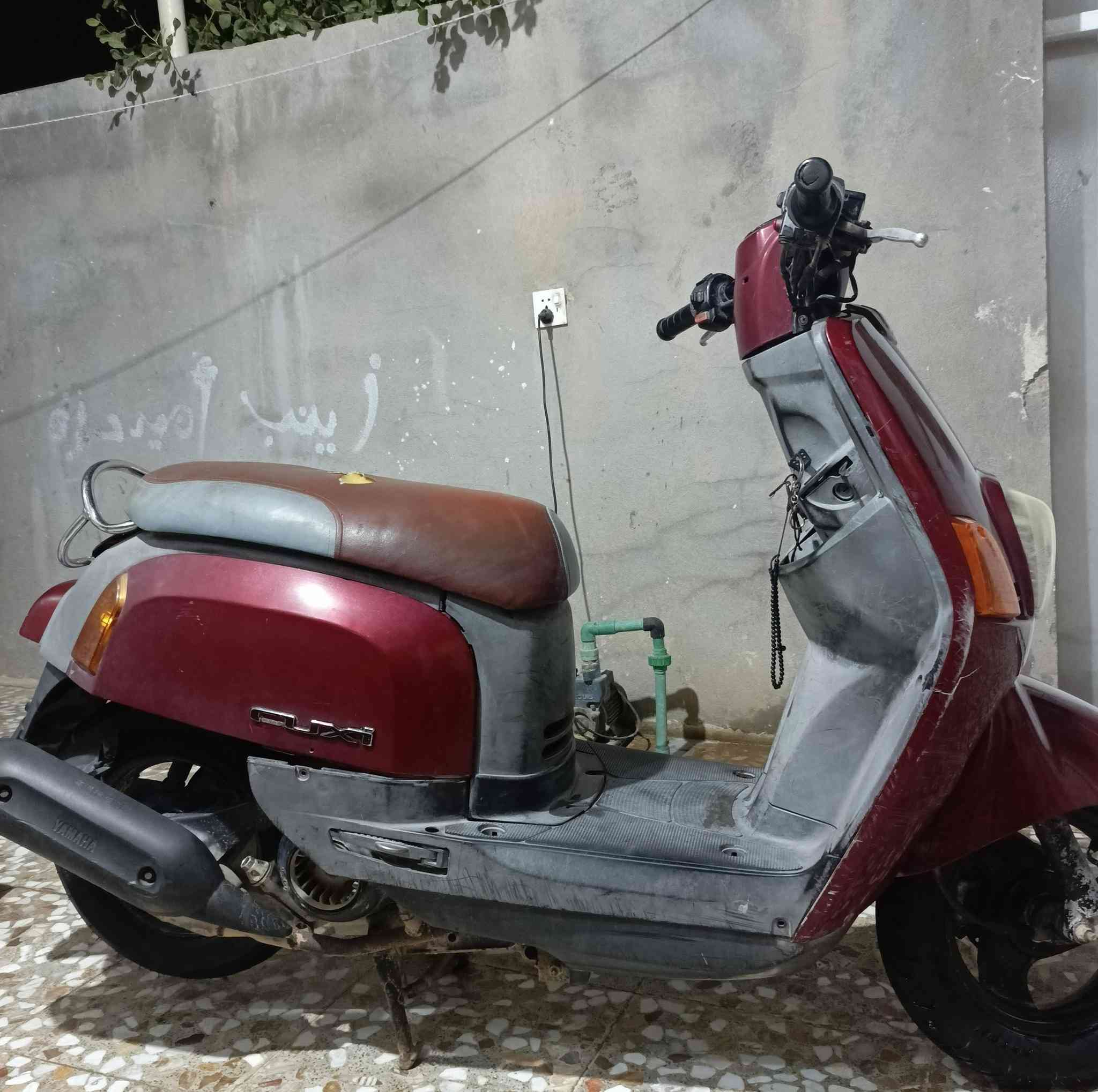 السلام عليكم دراجه بوليسي نوزل موديل 2007 الماكينه مفتوحه السعر 500 وبيها مجال   المكان/ بابل المسيب حي المعلمين  ***********
