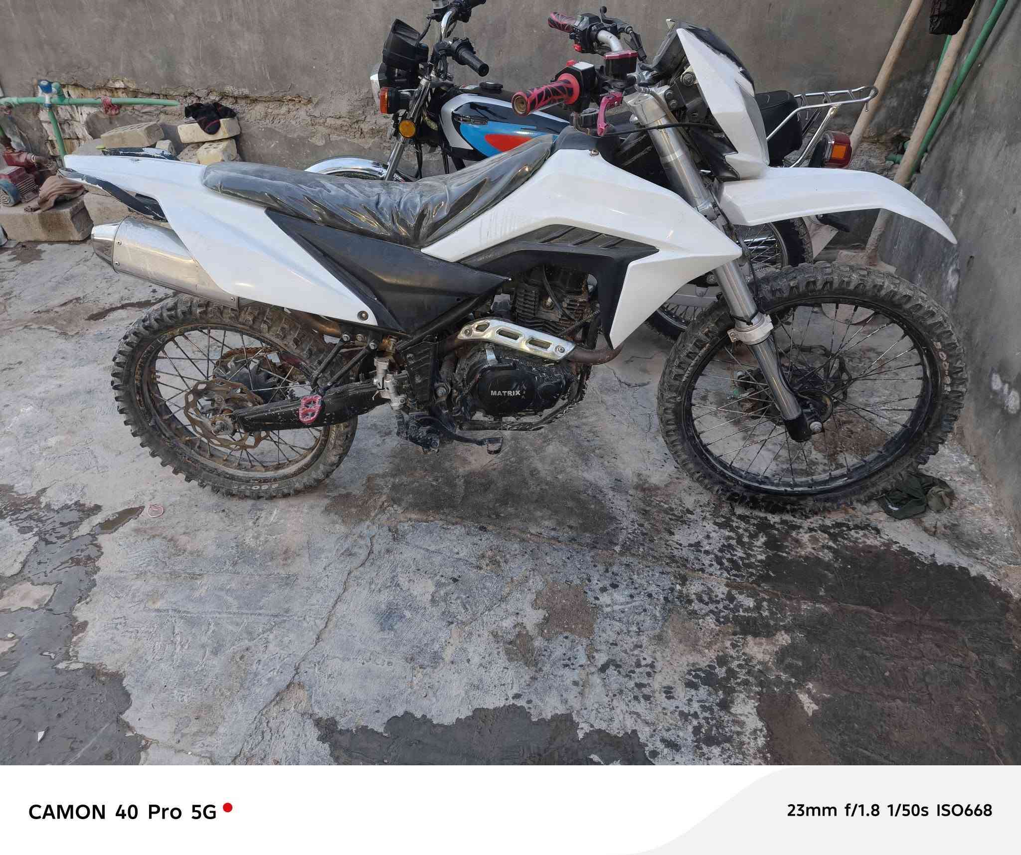 قفاز للبيع موديل 22 شاصي مكينه مكفول
مكفول عن سرقه اسويلك مكاتبت مكتب السعر 800 وبيه مجال 
مكان نجف *********** ما متواجد واتساب
