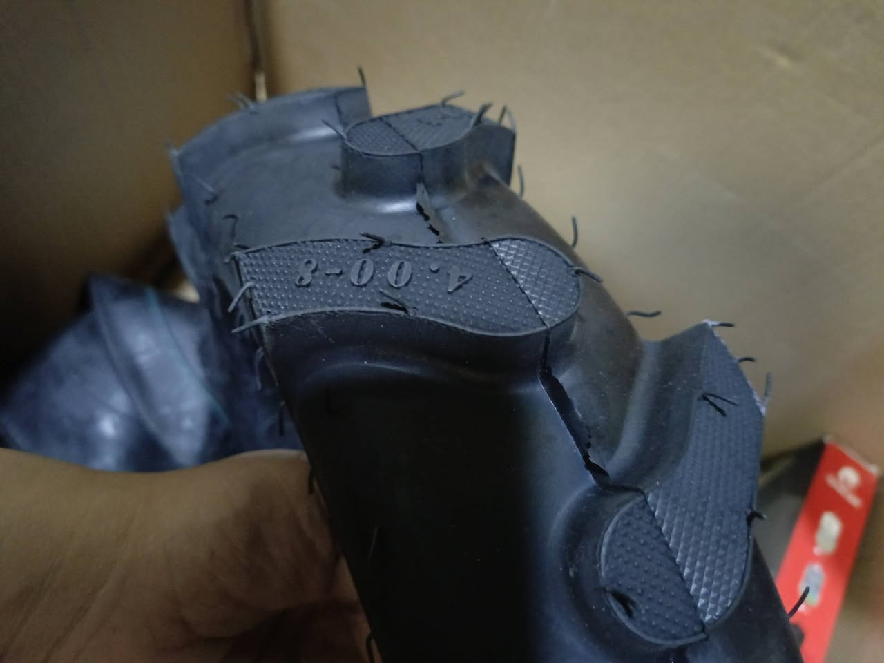 زوج تواير وياهن جوب واحد معرف سعر الي يفيد يكتب سعر


**إذا كنت صاحب هذا الإعلان وتريد حذفه لأي سبب، رجاءا أرسل رسالة إلى الدعم الفني**