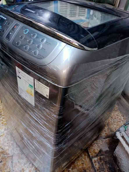 غساله سامسونج 18 كيلو شغاله وبلاديه على الشركة يوجد توصيل 
*********** بغداد
