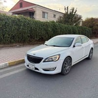 كادينزا • ٢٠١٢ • ١٨٩٠٠٠