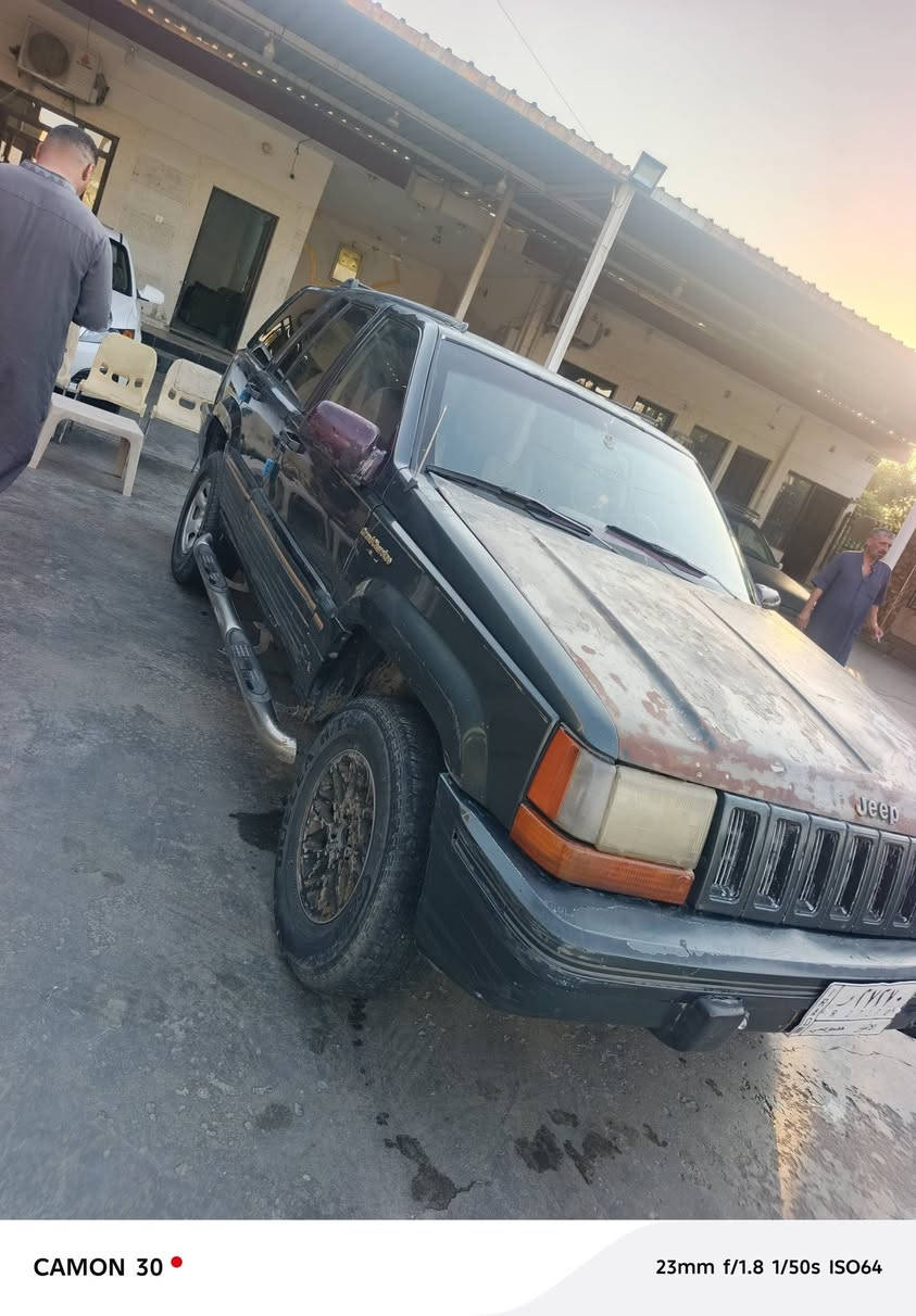 جيب موديل 93 محرك وكير بطه  2ونص المرغوب تخم تاير سنويه ال28 
سعر 25ورقه وبيه مجال قليل
المكان الانبار الكرمه


**إذا كنت صاحب هذا الإعلان وتريد حذفه لأي سبب، رجاءا أرسل رسالة إلى الدعم الفني**