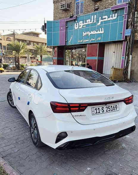 سلام عليكم
سيارة كيا سيراتو مديل 22 خليجي فول مواصفات عدا الفتحه 
فول بصمه دخول ذكي مري شفط كشنات جلد كشنات تدفئه تبريد درايف مود اوتو هولد توقف ذاتي مثبت سرعه قيادة ذاتيه 
اشاير بالمري تشغيل عن بعدويل كب محرك 1600 كير ايتي المرغوب لايت لد امامي خلفي ماشيه 52 رادارات امامي خلفي جانبي سايد بريك دكمه مكفوله من ضربه وصبغ وبارد عدا طخه بسيطه بدوسه رقم بغداد الدولي باسمي السعر 154 بيه مجال بسيط بغداد البلديات الهاتف ***********
