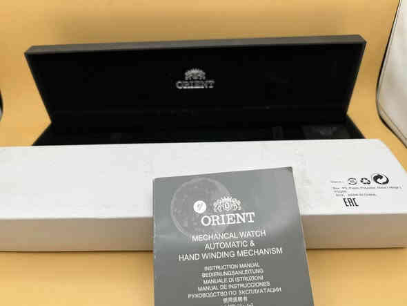 اورينت .. .. ORIENT  اتوماتيك 
الصناعه : ياباني اصلي وكاله
المواصفات : 
ساعه اورينت ياباني اتوماتيك جديد لوك 
تقريبا … مع المرفقات ارقام وعقارب 
………. لمينوس ضوئيه 
القطر : 42 m
السعر : 175 $ ….. توصيل مجاني 
التواصل :
خاص ( ماسنجر )  او …. واتساب ***********

#البصراوي
#للساعات
#اختيارك 
#الامثل
