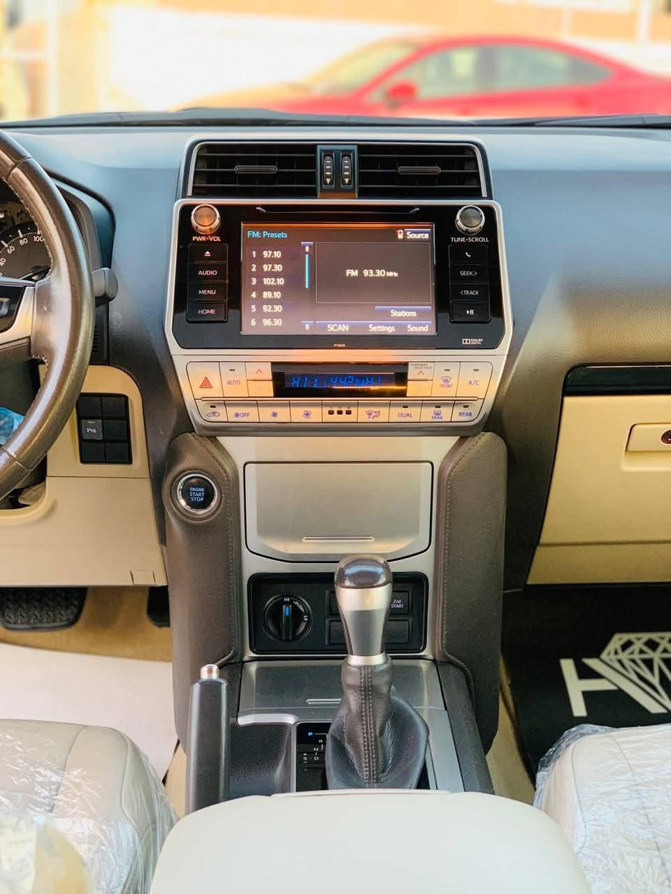 PRADO           2019          TX.S         68 000 KM
بێ بۆیاخ        شركة / ساس       فول مواسەفات

0770 157 2949

بۆزانینی نرخ کۆمێنت بکە.
