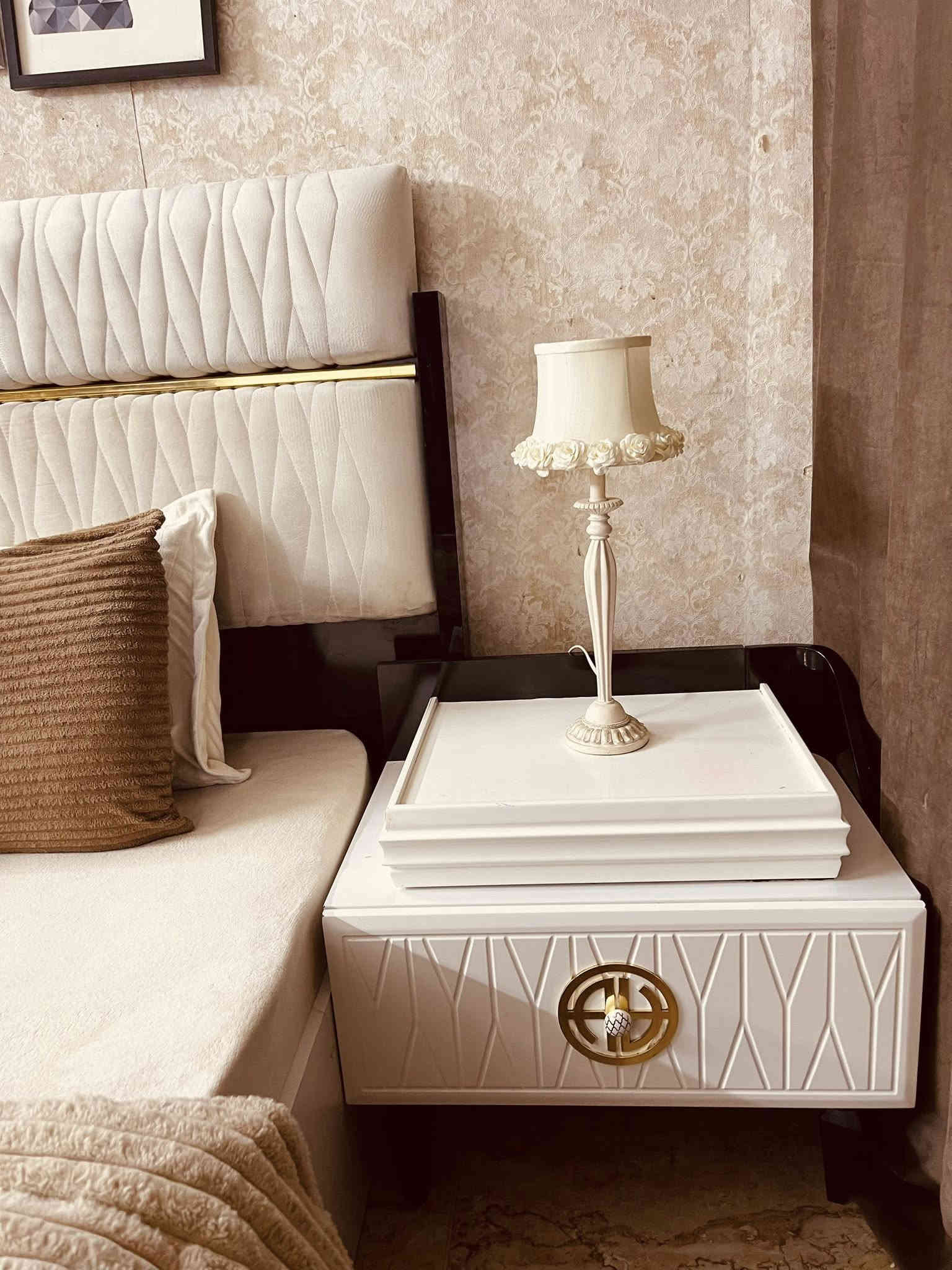 غرفه تركي مودرن 9قطع نضيفة مابيهه اي ضرر مكاني بغداد للاستفسار ‭0771 227 1579‬
