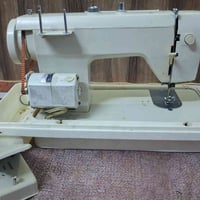 مكينة براذر • نضيفة • للبيع