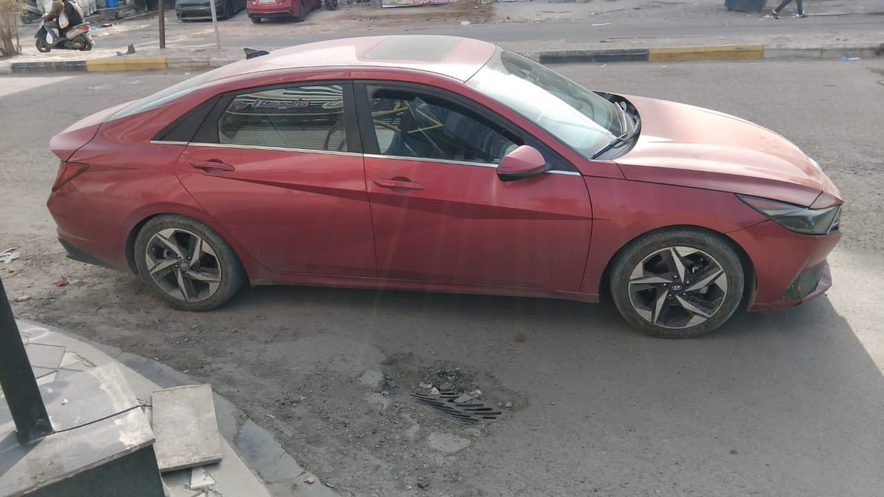 السلام عليكم هونداي النترا 2021 لمتتد فووول امريكي
حادث صفحه الصدر صور الحادث وتس اب  سلايد روف 
رادارات كشنات تدفئه تبريد اوتو هولد كشنات كهرباء 
كشنات جلد السياره فول ماشيه 58 الف مكينه وكير 
جديد ترايها جديد بيها بعض الترتيبات البسيطه رقم 
اربيل السعر 138 وبيه مجال للمشتري مكان السياره
بغداد كريعات اي استفسار ***********
