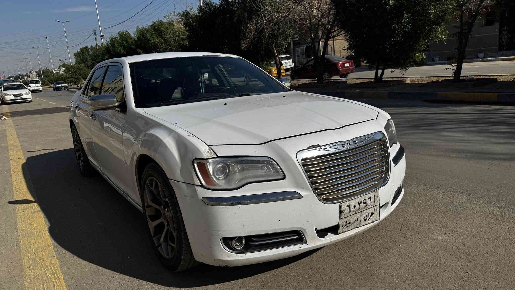 السلام عليكم 
اوباما موديل 2012 للبيع 
السياره جاهزه على اخر حبايه 
رقم اربيل تحويل ثاني يوم
السياره بدون ضرر بدون صبغ ولا حته فتح 
كلين عدا الدعاميات 
السياره 5 مواصفات 
كير ماوس 
شاشه كبيره 
داخل صاج
كشنات كهربائي جلد
كشنات هيتر
كير كفاله 
محرك كفاله 
منضومه التبريد جديده 
صدر امامي جديد 
صدر خلفي عربانه 21 جديد 
تخم ويل اصلي مال 2023 
تخم تاير قبل يومين شديته 
مكان السياره بغداد الحريه 
بيها طخه بسيطه بالباب الصدر  من جوه واضحه بالصور
السعر 180 وبيها مجال وتجي تشوفها وبالخير عليك 

***********
