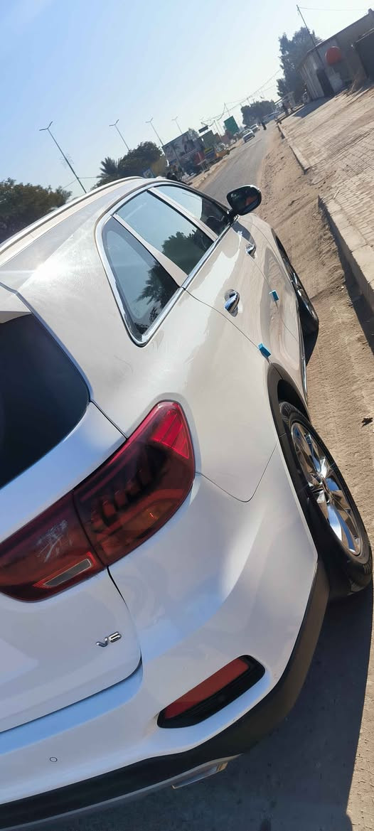 ‏‎سلام عليكم 
 للبيع 
كيا سورنتو 2020 خليجي  
رقم بابل ..18
6 سلندر 3.5
7 راكب 
3 قطع تبريد 
بصمة 
بصمة ابواب  
جنطة كهربائية 
جنطة ذكية 
كشنات جلد
كشنات كهرباء 
مانع نزلاق 
4 انظمة قيادة   
نظام ترحيب  
ويل كروم 19
حساسات امامي و خلفي 
اشاير بل مري 
كروز سرعة 
تحكم استرن 
لايت زنون 
بردات خلفيه 
شحن لاسلكي 
السياره ماشيه : 72000km
🟩 السعر المطلوب  _ ( 270$ )    
السياره مكفوله كفاله عامه                     
للاتصال ..‏‪0783 806 1628‬‏ حلة, بابل
