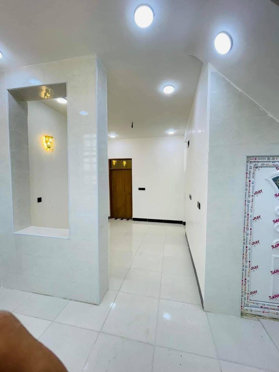 الدار البيع مساحة 50 متر السعر 23 بي مجال مقابل قرية الغدير ***********
