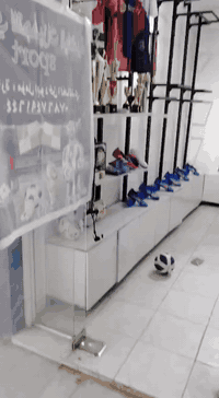 ديكور ملابس كامل مكمل للبيع للأستفسار الاتصال ***********
