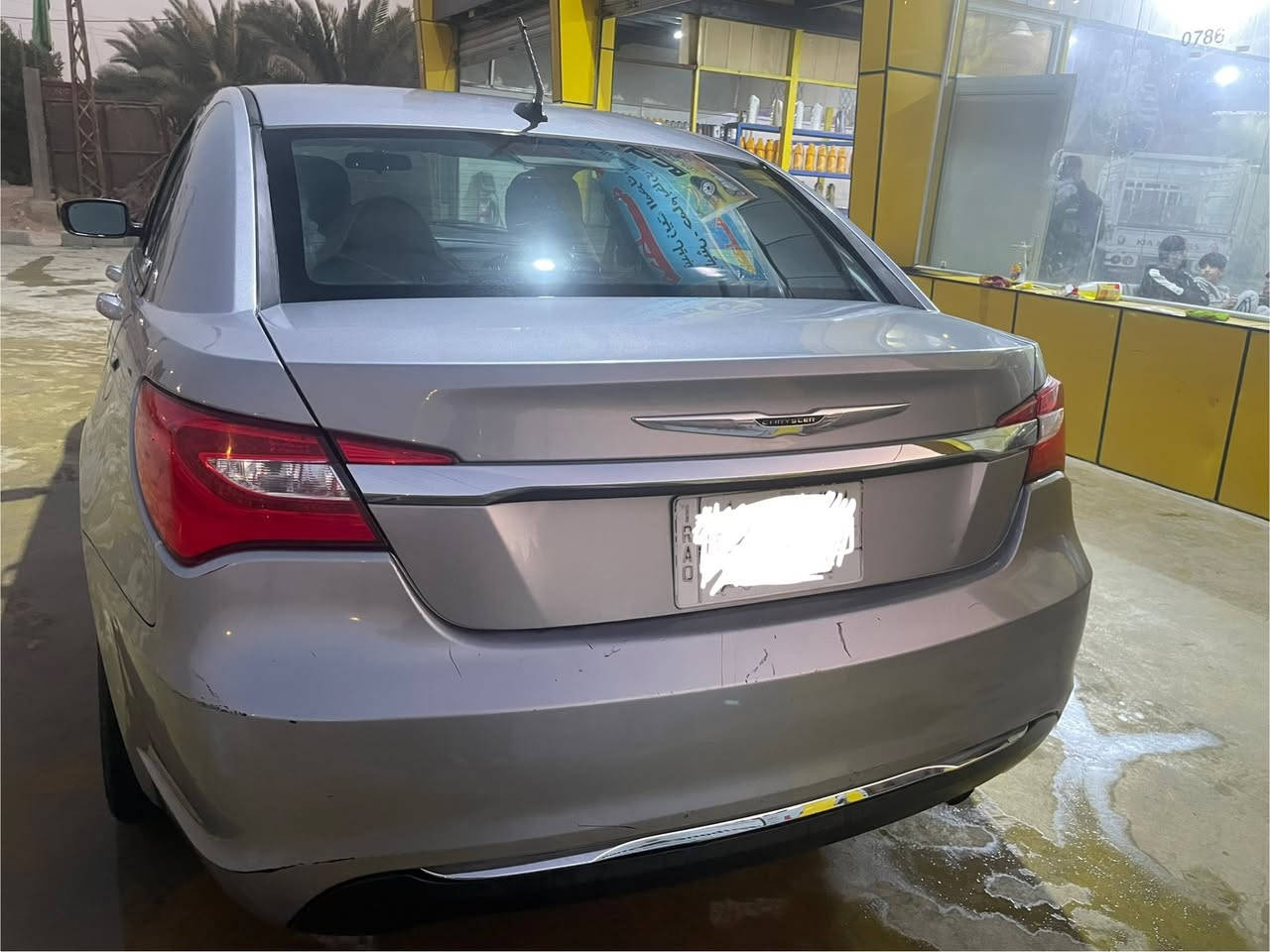 سلام عليكم  
‏c200  2013 
 محرك ٢٤٠٠  الگير 6 نمر  تبريد ثلج  
بيهة جراد ربع البنيد 
حادثها بامريكا الجاملغ الامامي الايمن مبدل والجاملغ الخلفي عكس السائق مصبوغ للجماليه صور الضربة مرفقة بالمنشور 
سيارة ليبل واحد 
رقم بابل سنوية لل٢٠٢٦ المكان الحلة  للتواصل *********** بي واتساب السعر 85$ وبي مجال
