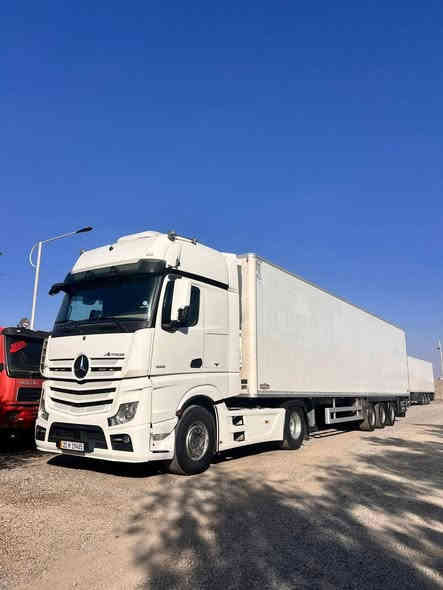 الكتروس وحش موديل 2016 حجم 1852 فول مواصفات اتوما تيك سنايدر كاسحة ريتايدر ثلاجة خاصه كاميره رادار قول مواصفات نوع براد شيرو 2016 سيارة موجوده بغداد 
***********
