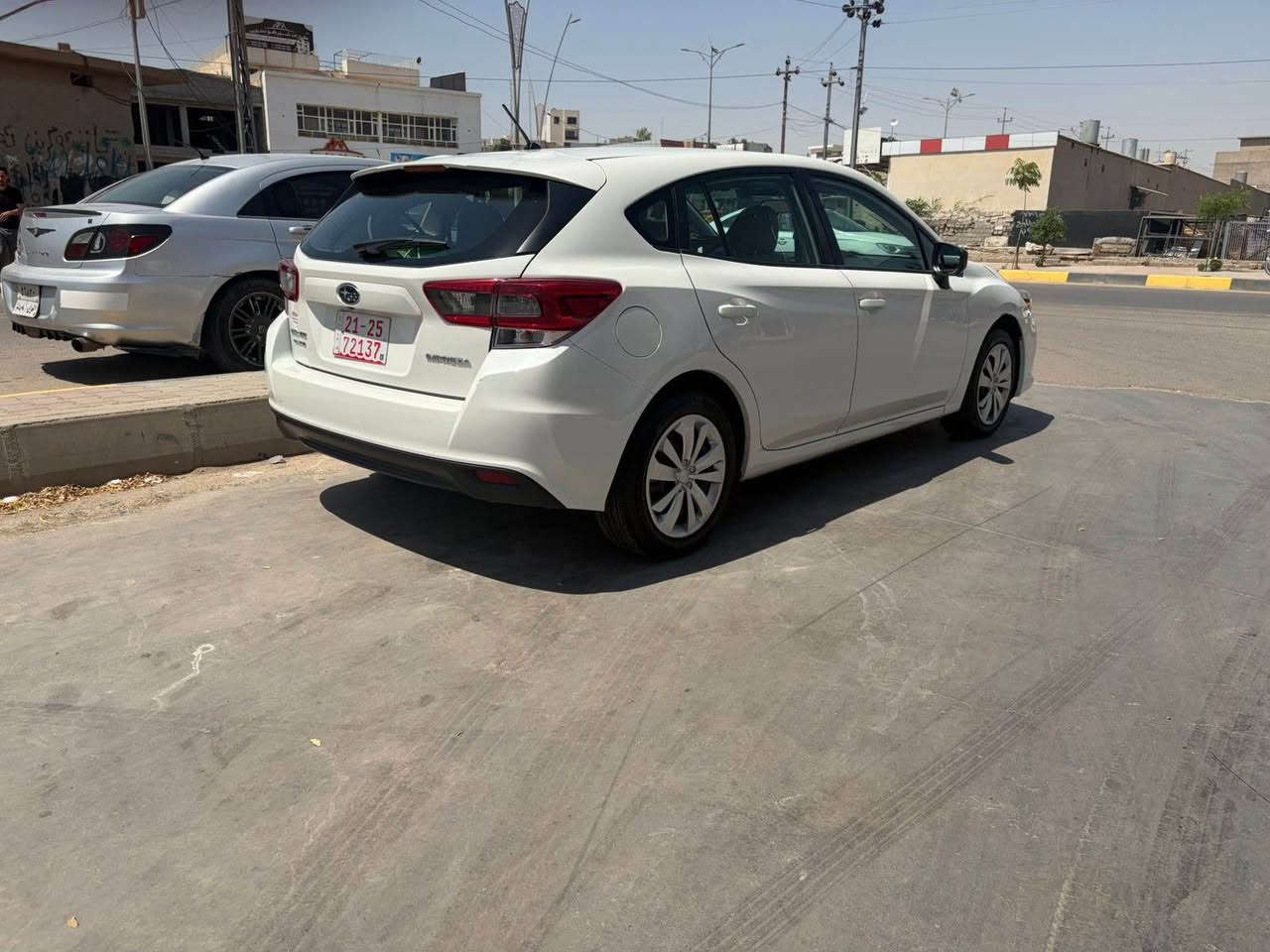 سوبارو موديل ٢٠٢٣ موصفاتimpreza
ماشي ٢٤ الف حدث بس بونيت صبغ بدون دواخل ارباك تاك راجع سيستم 
سعر ١٠٥$ بيه مجال 
*********** كركوك, العراق
