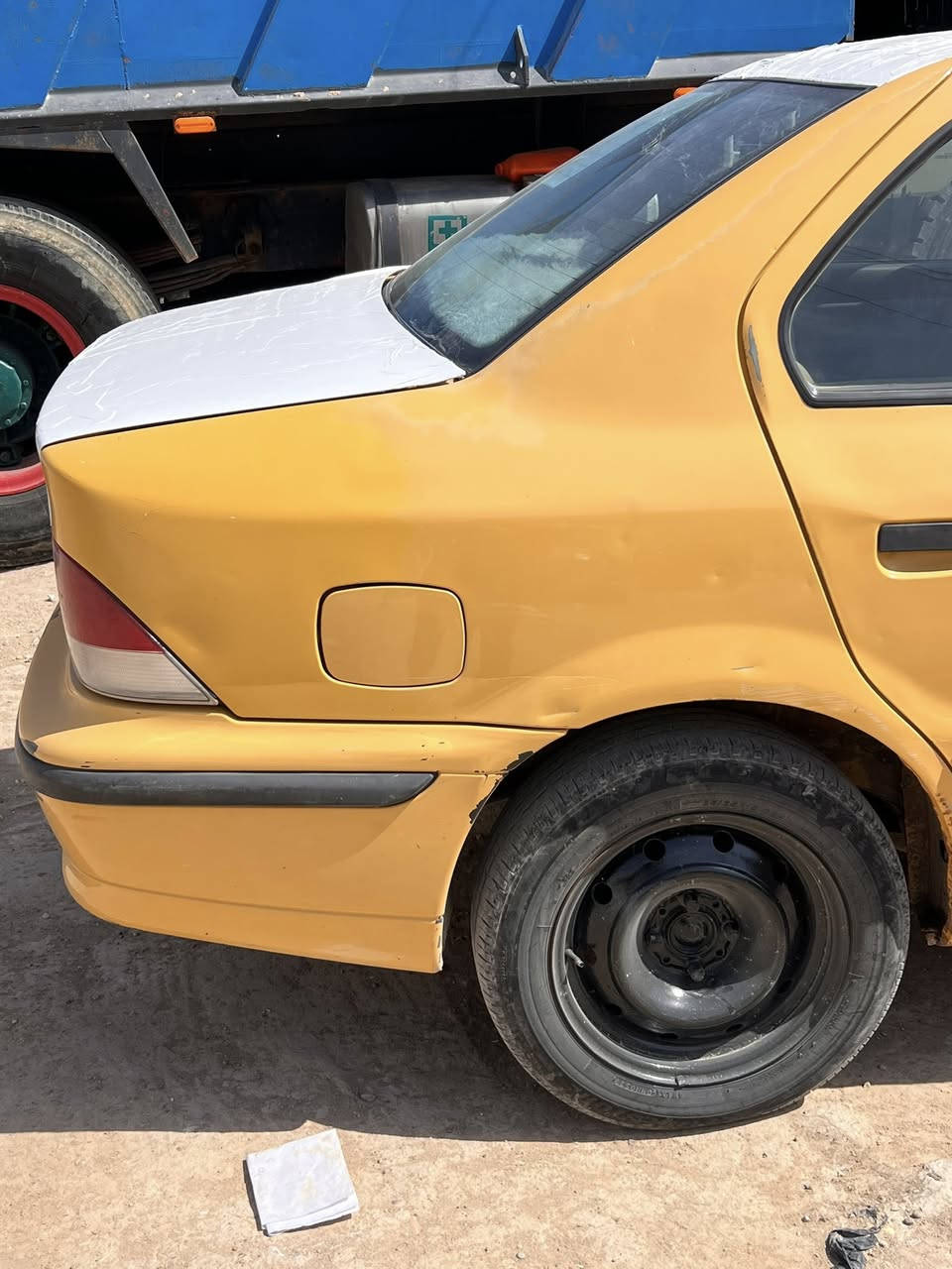 سلام عليكم سمند موديل 2010راعيه موجود غرامات مصفره بس هيءا ٢٠٠الف مابدل أي شي خياس قليل تبريد ثلج محرك ستوني معمره نعومه فول كير جديد كشره شويه جارده سنويه اليوم ١٠ صقطت حداديه نص عمر مكاني ميسان مغربه ***********
