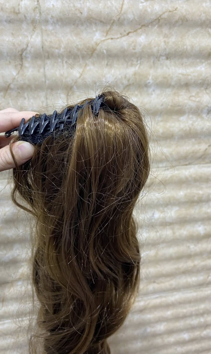 باروكة على شكل قراصه طويلة بـ ٨


**إذا كنت صاحب هذا الإعلان وتريد حذفه لأي سبب، رجاءا أرسل رسالة إلى الدعم الفني**