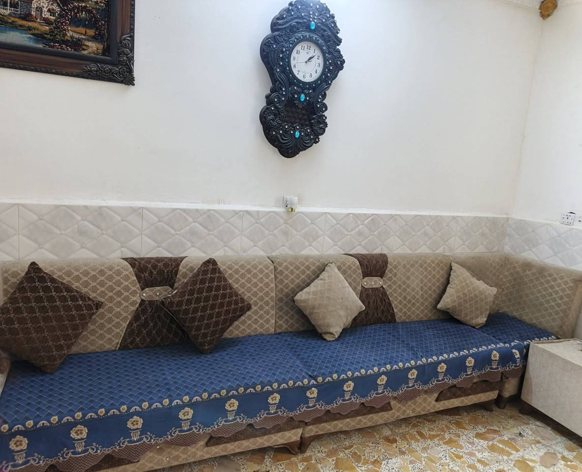 تخم قنفات جديد ١٠٠/١٠٠   ١١مقعد مابي اي ضرر مع الكوشات


**إذا كنت صاحب هذا الإعلان وتريد حذفه لأي سبب، رجاءا أرسل رسالة إلى الدعم الفني**