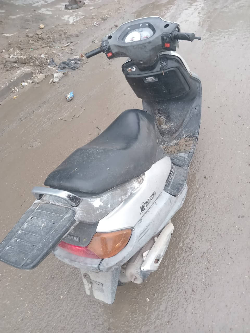 للبيع فضائي ياباني كهربيات كله شغاله سلف وهندر بس الباتري ضعيف  محرك ناعم لاتبخير ولا شي كابريتر يرادله تنضيف دبلاته و بريكات نعمه  سعر 275  مكان بغداد حي النصر ***********
