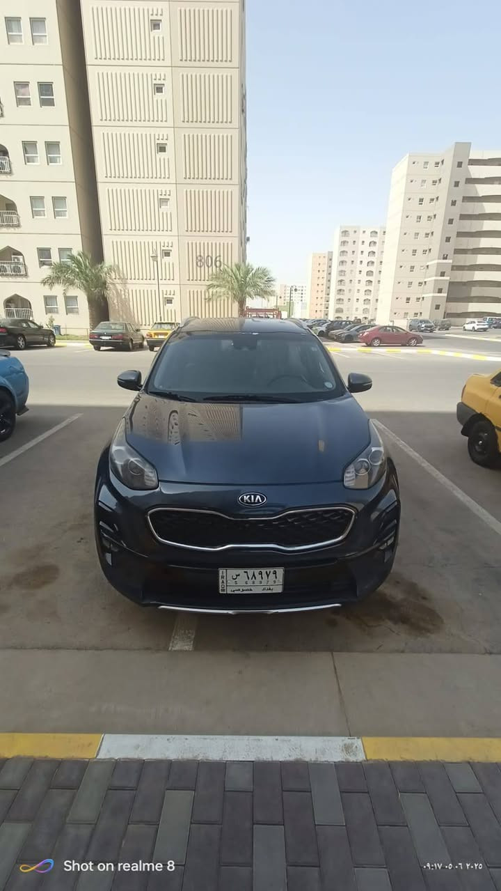 من رخصة الادمن
سبورتج موديل 21 اللون نيلي
فول مواصفات عدا الفتحة
بصمة محرك 2400
كشنات جلد 
كشنات تدفئة
تبريد ثلج
تحكمات ستيرن 
تحديد مسار
مري شفط 
رادار امامي خلفي ورادار بالمري 
صندوگ كهرباء
وباقي المواصفات المعروفة
السونار موجود بالصور 
بيها طخة بباب الصدر بعد السونار
السعر 159
للاستفسار ***********
