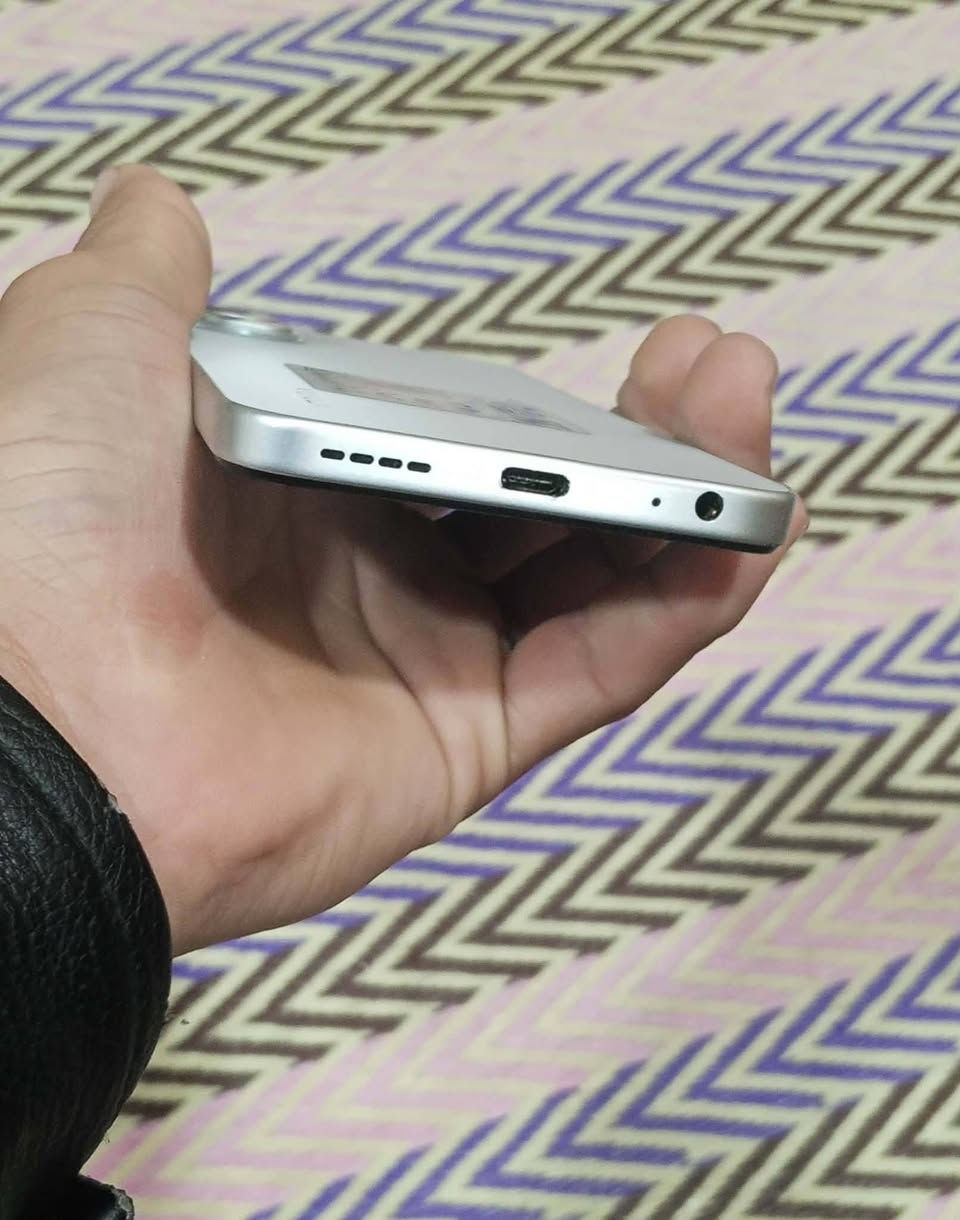 انفنكس سمارت عشره للبيع
جهاز فووول نضافه حيل حلو بل استعمال 
ذكره 64
قطاره بل شحن شرط مايصرف
مستعمل شهر. 
سعر اخو البلاش🔥85الف وبي مجال 
مكاني موصل الايمن حي الرساله 
الخاص مفتوح
الرقم ***********بي واتساب
