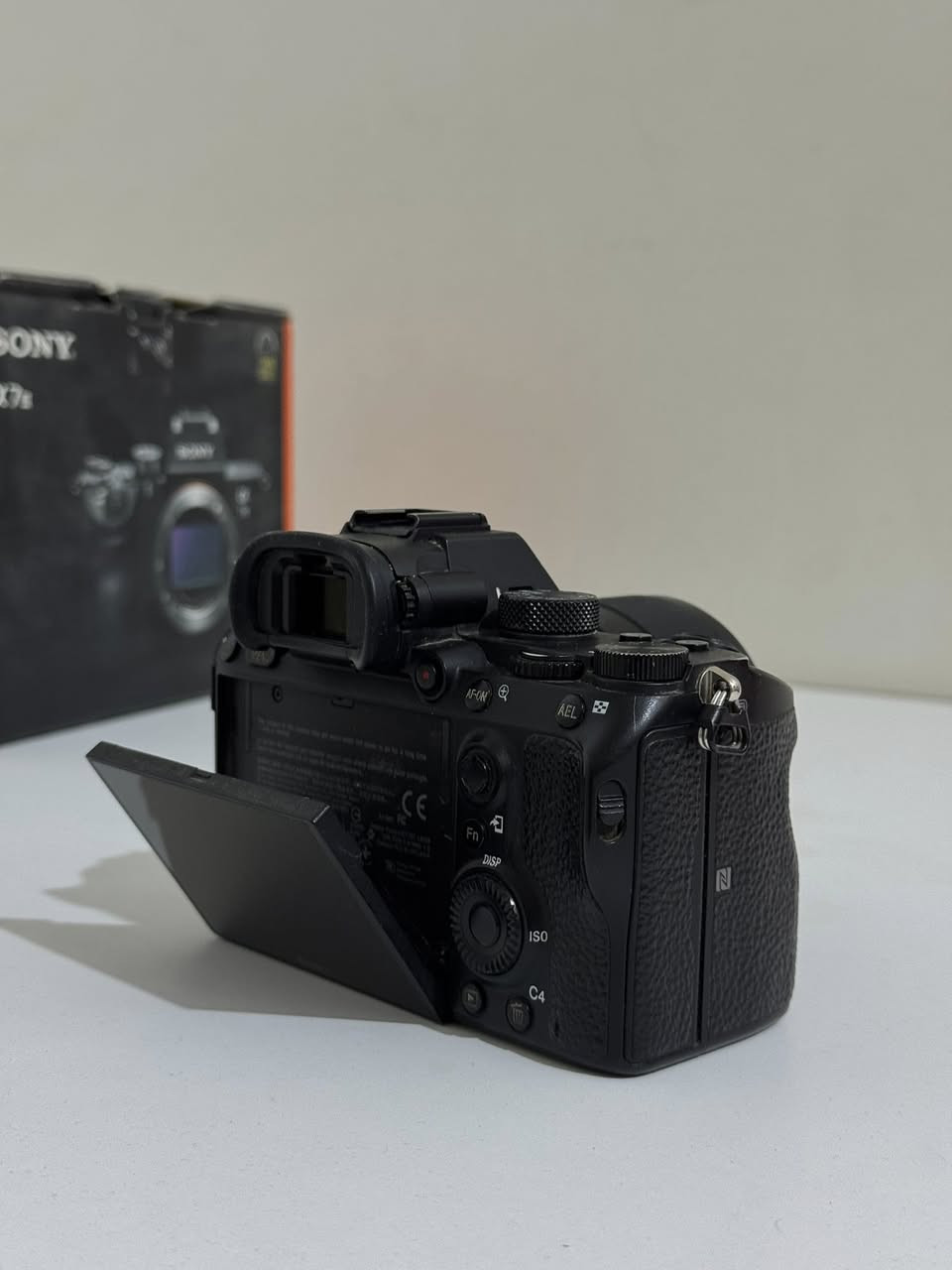 كامره sony a7 iii مع بطارية
شتر الكامرة اقل من 6000 

عدسة 50م فتحة العدسة 1.8

سعر الكامره 1400

العدسة 200


**إذا كنت صاحب هذا الإعلان وتريد حذفه لأي سبب، رجاءا أرسل رسالة إلى الدعم الفني**