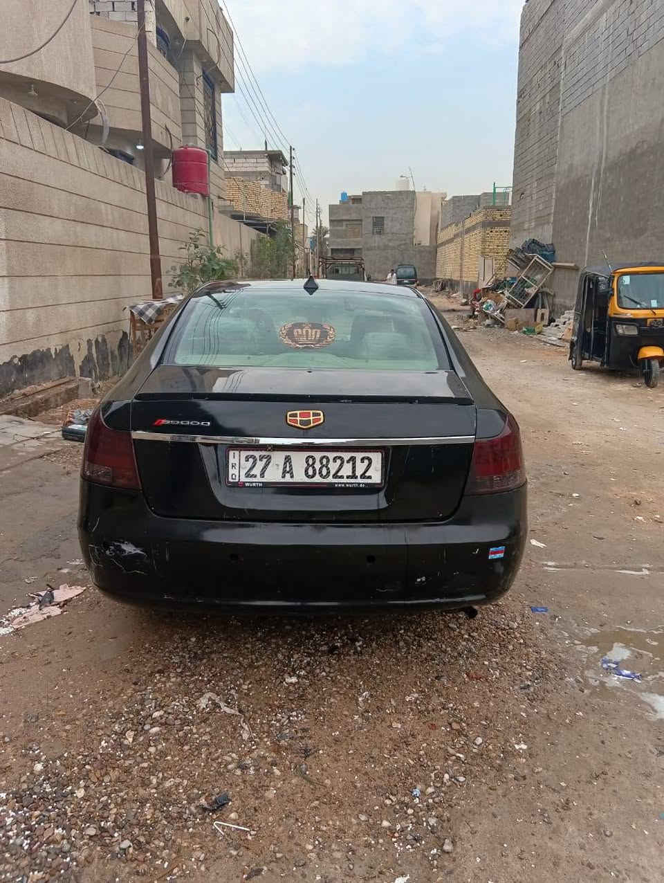 سلام عليكم سياره جيلي ام كراند مديل 13 الحجم الكبير السيارة بيها ضرب بيها معجون مصبوغه عام تجي تكلب  وتشوف بعينك كهربائيات كلهة شغاله حداديه نص عمر  سيارة حلوه نضيفه مال شغل  السعر 45 متواجد ع النت ***********
