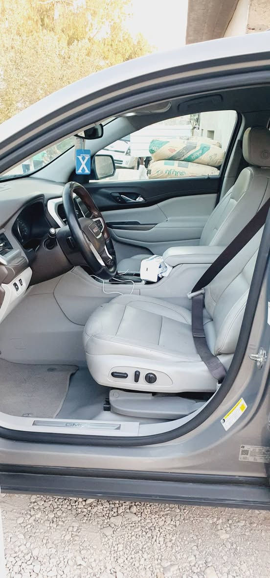 ادمن وافق
جمسي اكاديا موديل ١٩

للبيع فقط 

كل شي مذكور بالمنشور 

شرط السونار تعجبك تشرفني ماتعجبك اذكرنا بكلام طيب

محرك ٦ سلندر لا صرف ولا تبخير ومابي برغي مفتوح 

سنويه غير منتهية أربيل اني احولك 

تخم تاير صدر نضيف 

ماتصرف عليه الف دينار 

العنوان أطراف بغداد قرب سيطره اللج 

السعر ١٨٥ وبيه مجال 

***********
