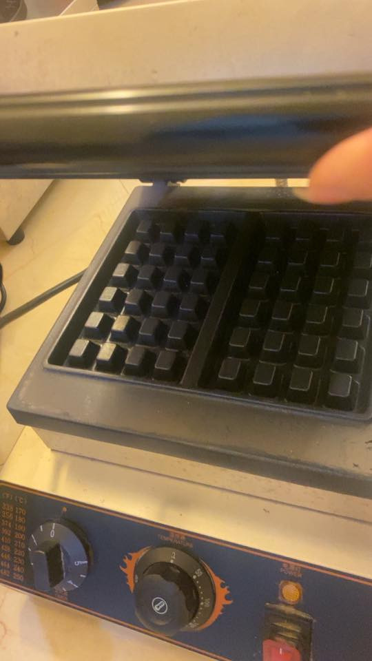 السعر مراسلة الرقم ***********
