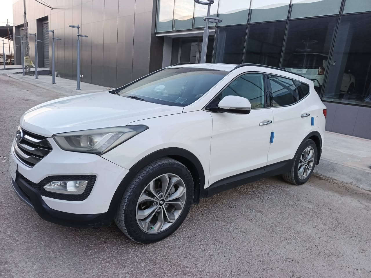 سنتافي مديل ١٦مكفوله من الفتح وتبديل وصبغ  مكينه سته ستندر سبعه راكب فول واحد عله واحد مري شفط بيهه حلوبات بل قماره قليلات خليجي سعر ١٦٠ و بيهه مجال بصيط بيع مستعجل خواتهه ١٨٠ رقم بغداد  ***********
