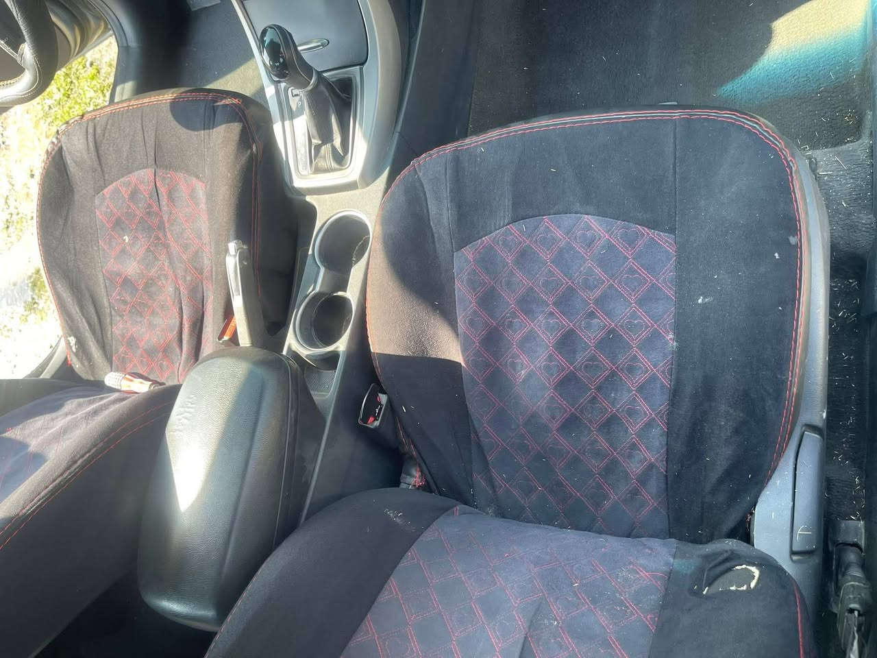 السلام عليكم
النترا موديل 2016
بيع فقط بدون مراوس 
فول ماعدا البصمه
وبيها صبغ  قطعتين وسونار مرفق بالمنشور
 السعر 112
الاتصال ***********
