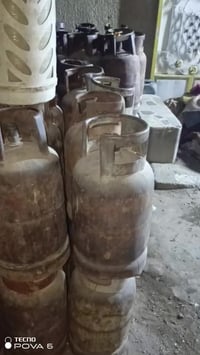 اسطوانه  بلاستك للبيع سعر 150 اسطوانات حديد كله عراقي ونضيف. ‏‪0751909...