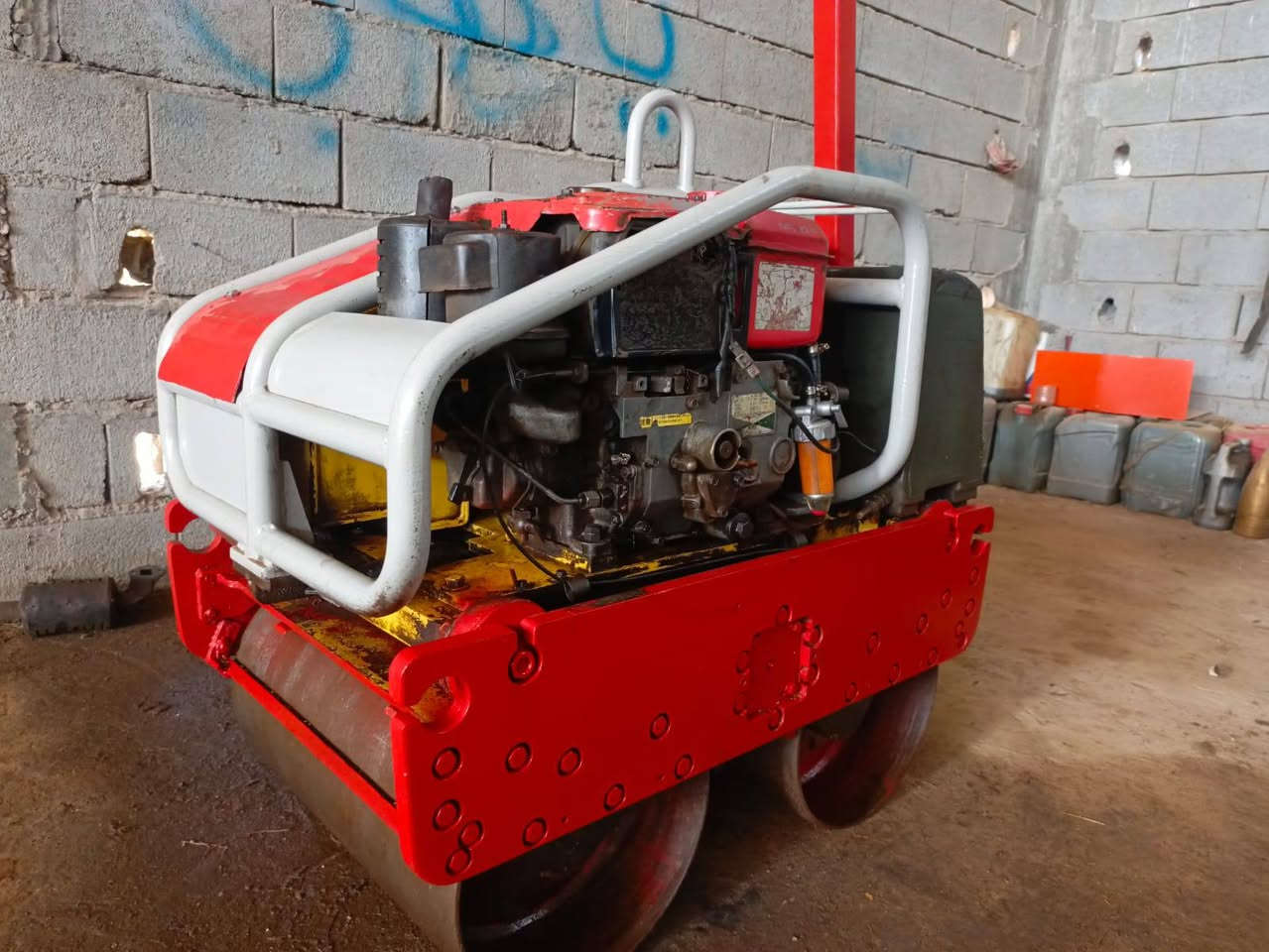 حادله يدويه ياباني للبيع المكان بصره سفتي كامل سلف وهندر جاهزه العمل
***********
