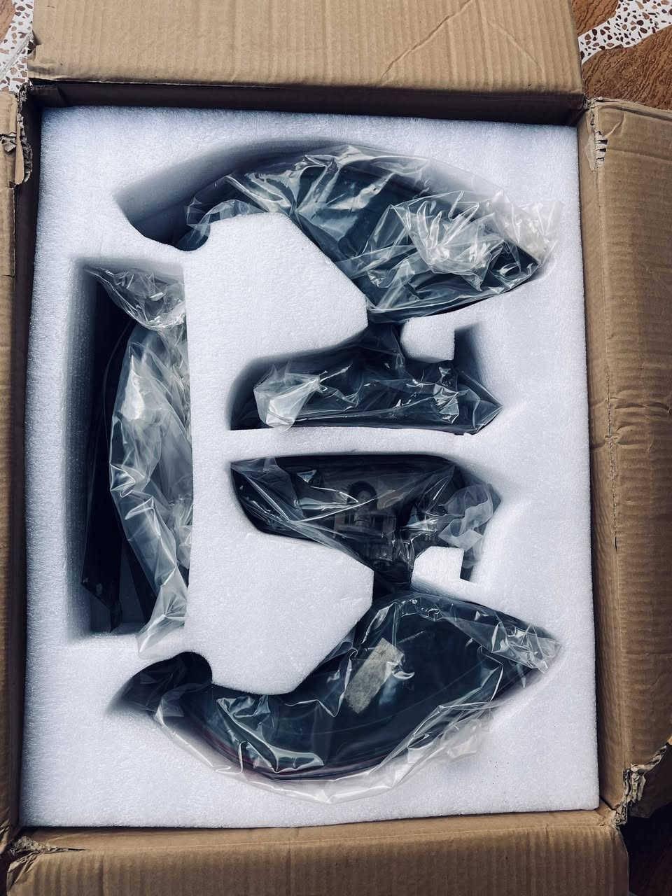 غراظ f10 بلادی و نظیف بدون ظرب و قطرە صبخ لون نفطی .
بونید
بگ لایتات 
چاملخات 
دعامیات خلفی و صدر.
*********** 
واتساپ
