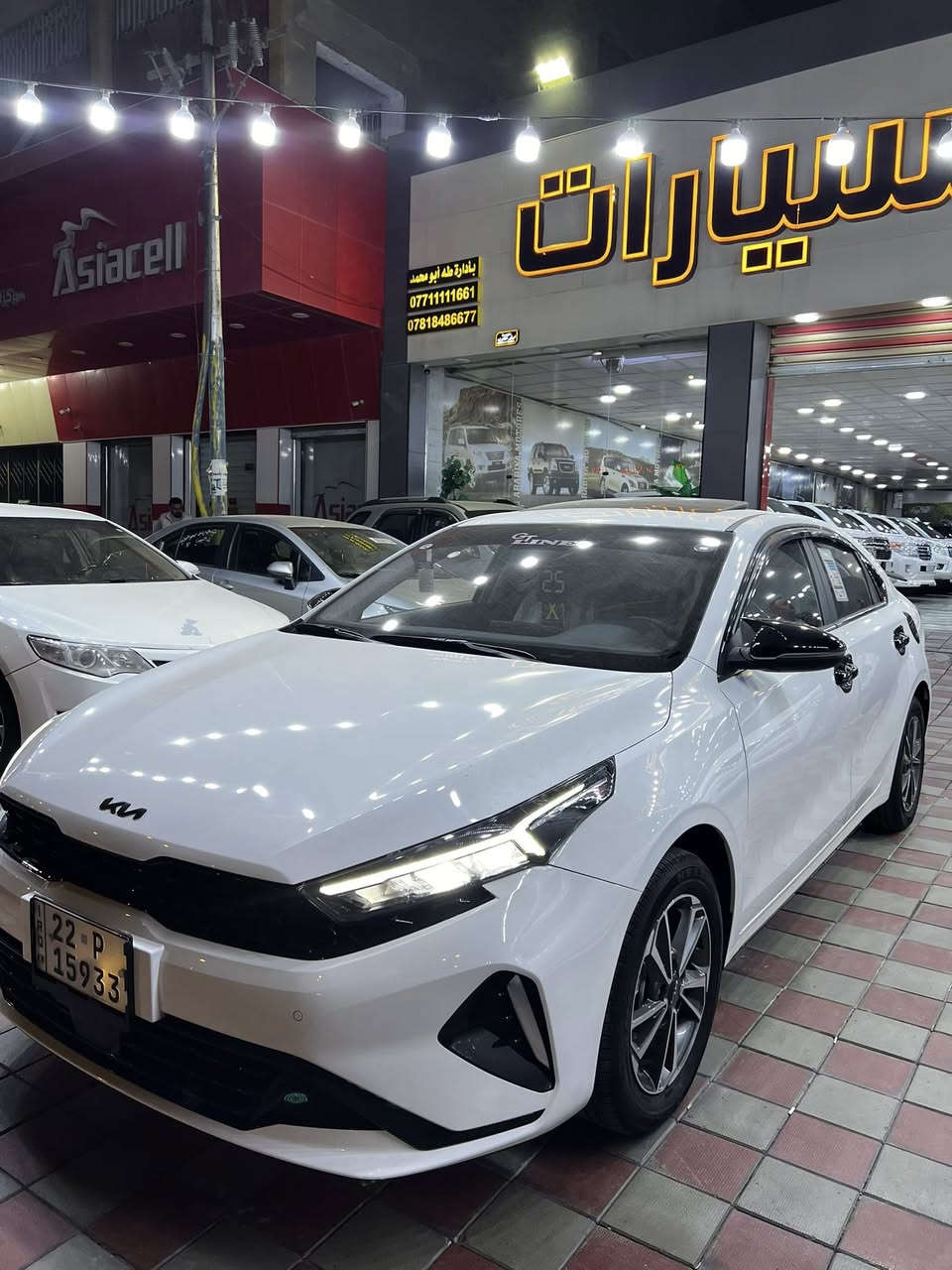 السلام عليكم
K3 موديل 2025 
ماشيه 17 
فول مواصفات 
داخل اسود 
شاشه جبيره 
تحكم استرن 
حساسات امامي او خلفي 
شحن تايبسي 
سلايت روف
اوتو هولد 
اربعه وضعيات قياده 
السياره مكفوله كفاله عامه 
مكان السياره الانبار 
رقم الهاتف ***********
السعر152  او بيها مجال بسيط
