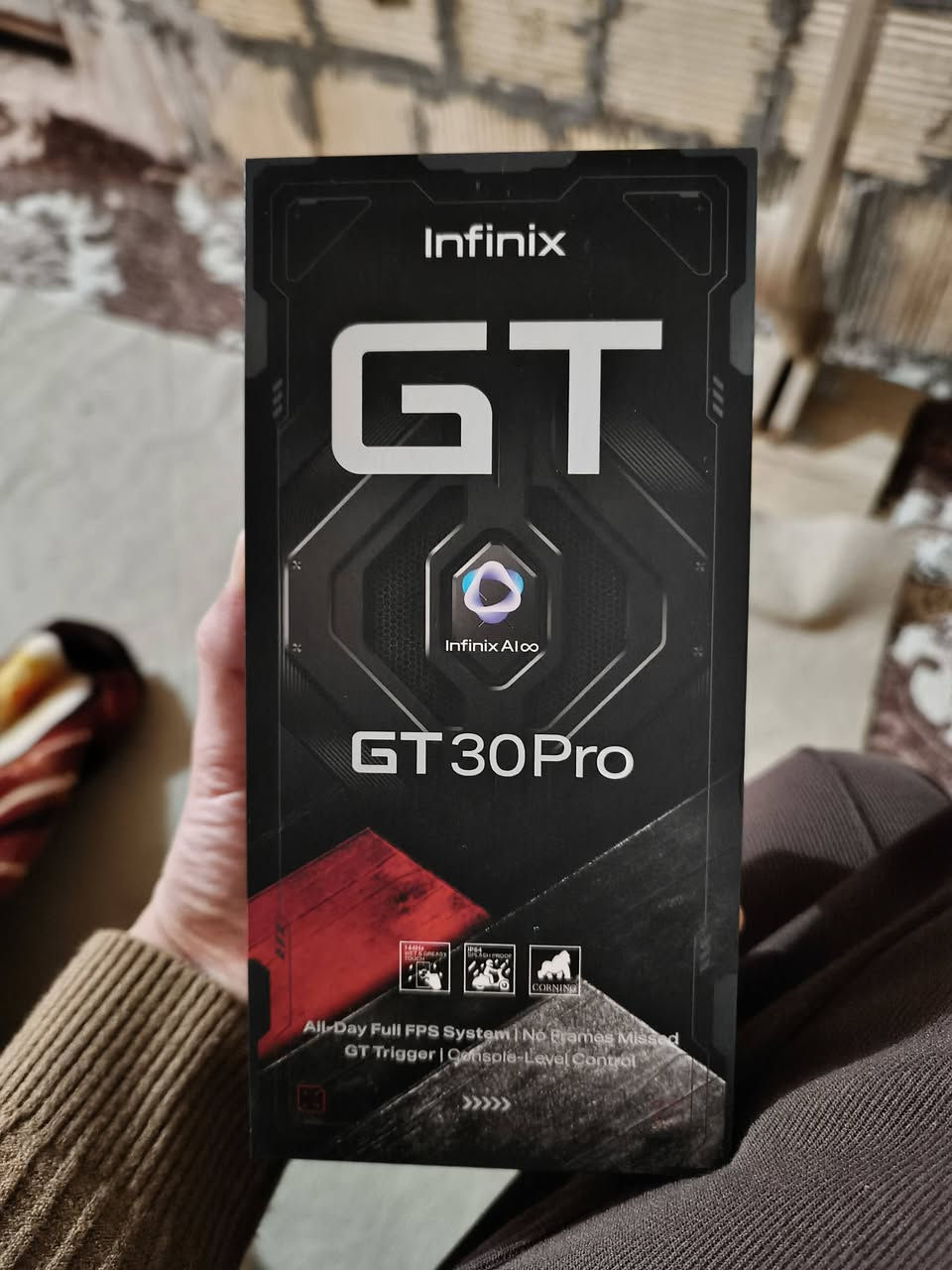 سلام عليكم
جهاز انفنكس جي تي 30 برو 
الذاكره 512 الرام 12+12 
الجهاز غني عن التعريف 
يجي ويا كارتونه الجيتي الي هيه تبريد الجهاز 
وكارتونه الجهاز بيها شاحنه وسماعه يعني غراضه كامله مثل ماموضح بالصوره 
الجهاز تجي تاخذه من باب بيتي 
السعر 380 تواصل واتساب *********** تحياتي❤
