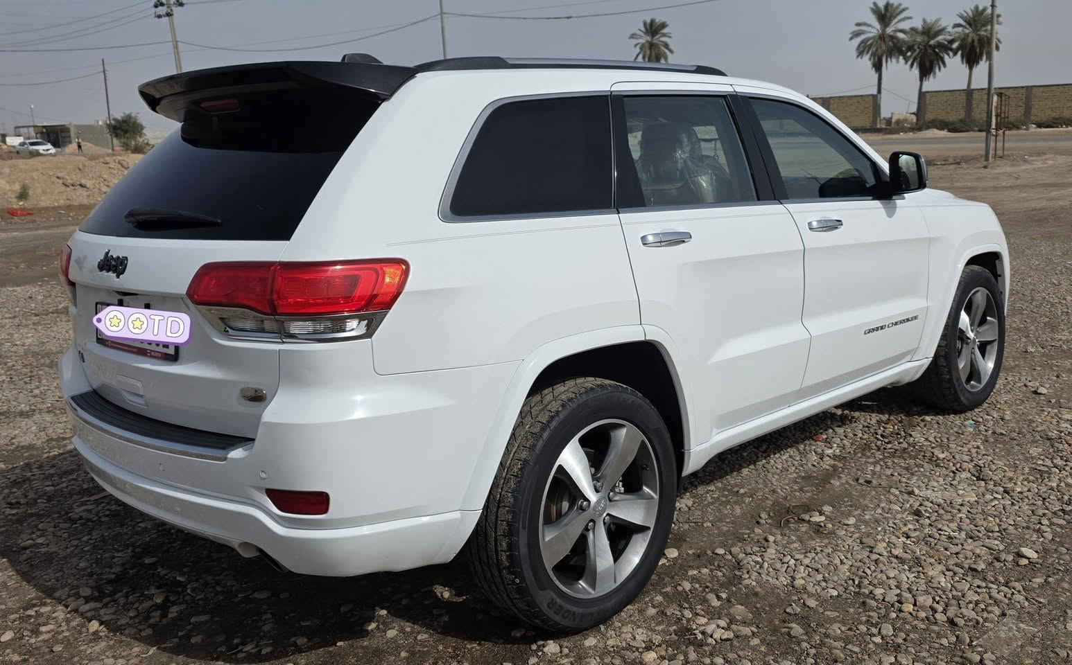 السلام عليكم جيب للبيع  اصل 14 معلايه 22 السياره مكفوله مابيه اي نقص فول مواصفات السعر دفترين وبيه مجال 
***********
