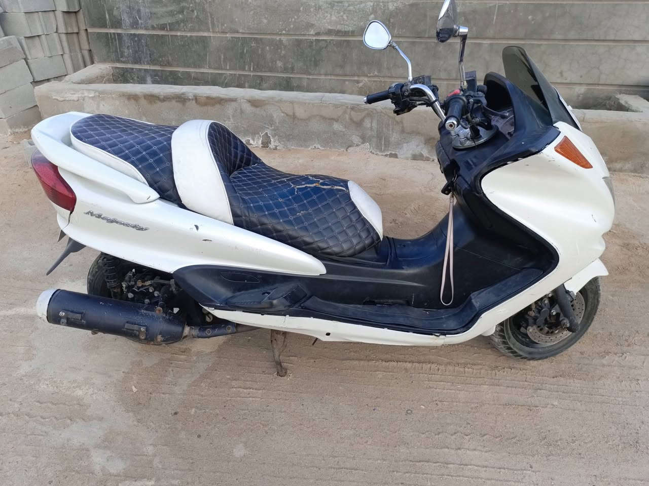 سلام عليكم ماجسته للبيع رقم وسنويه بسمي رقم انكليزي انتهاء سنويه 2028 العنوان البصره ابو الخصيب ما متواجد فيس رقم ***********
