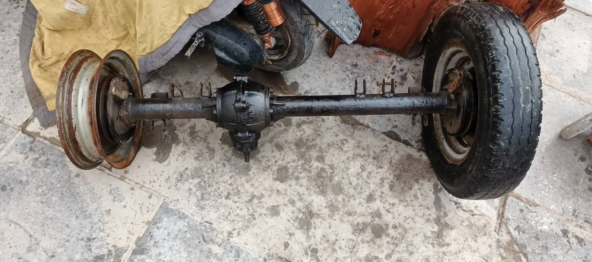 السلام عليكم اكسن امتيار نثيه نظيف شغال فقط اكسن 100 وياله 25 تاير فقط واحد 10 بيه المجال قليل شرط اكسن تمشي بيبيه 100 مكاني ناصريه مدينه الصدر
*********** اتصال
