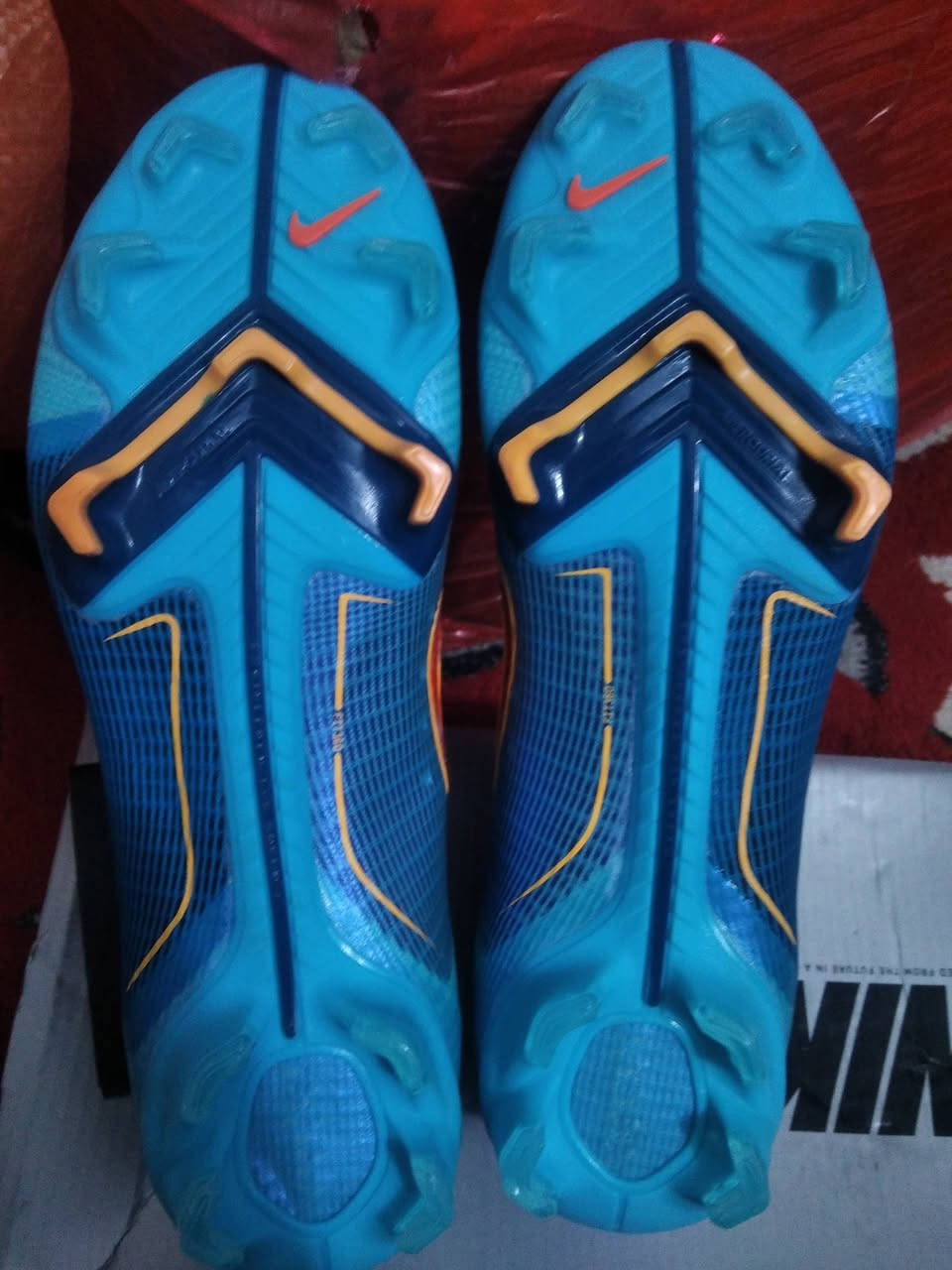 قطـع اخيـرااا الاصــلي شـرط
احذيه ســـتد ومحبب اصلي شرط فحص باركود فيتنامي وبــــوسني واندنوسي اذا مو اصلي تكدر ترجعه بيد المندوب
الاسعار والاحجام مختلفة 
القطعه التعجبك دزه صوره خاص يجيك سعر وقياس
*********** توصيل لجميع المحافظات
